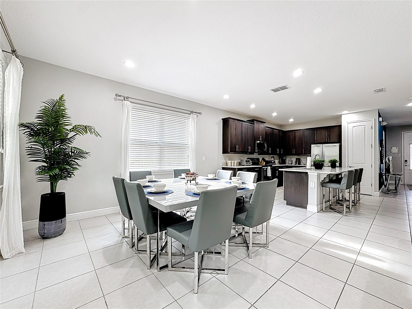 REUNION WEST PH 2 EAST - Residential Lease