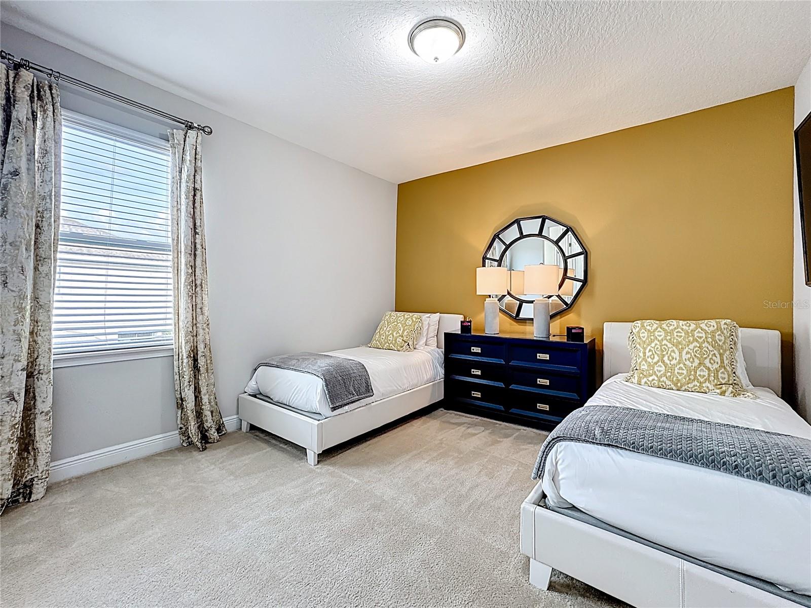 REUNION WEST PH 2 EAST - Residential Lease