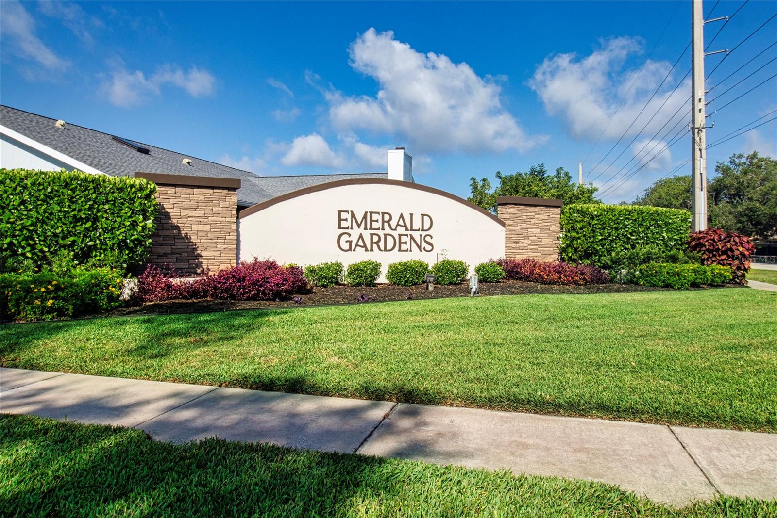 EMERALD GARDENS - Residential