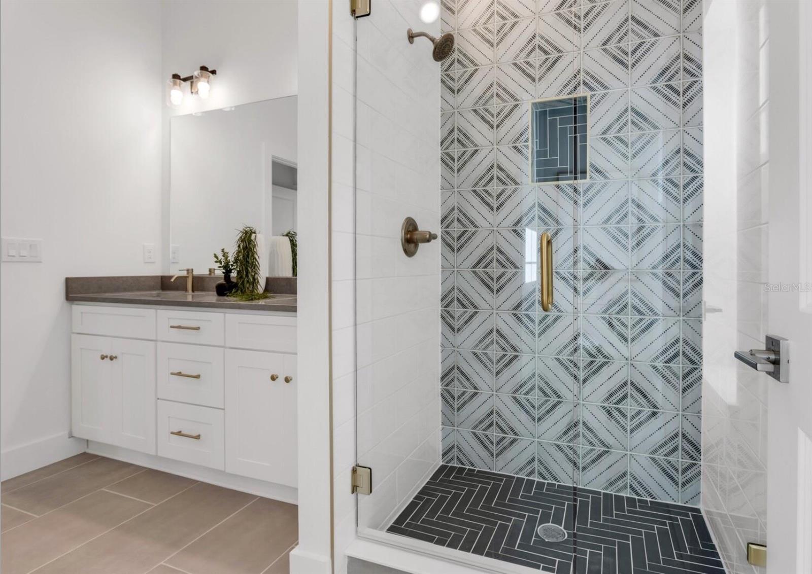 BOUTON & SKINNERS ADD - Residential Lease