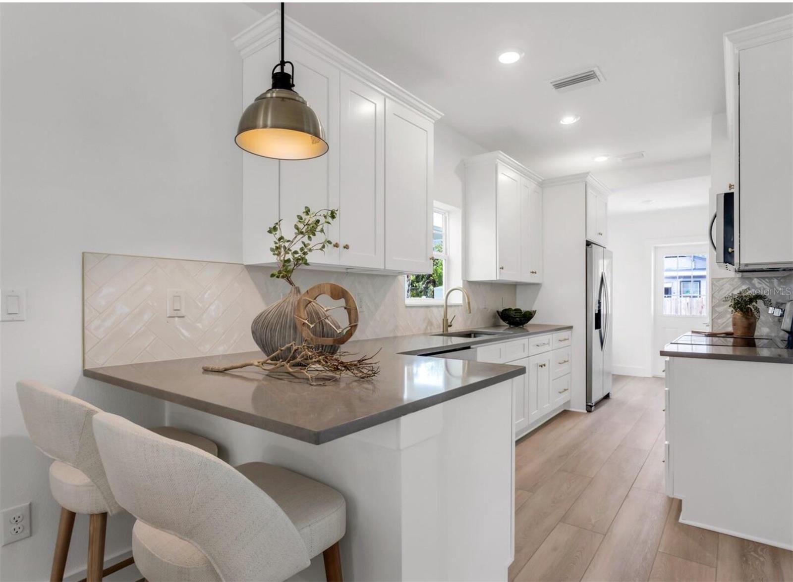 BOUTON & SKINNERS ADD - Residential Lease