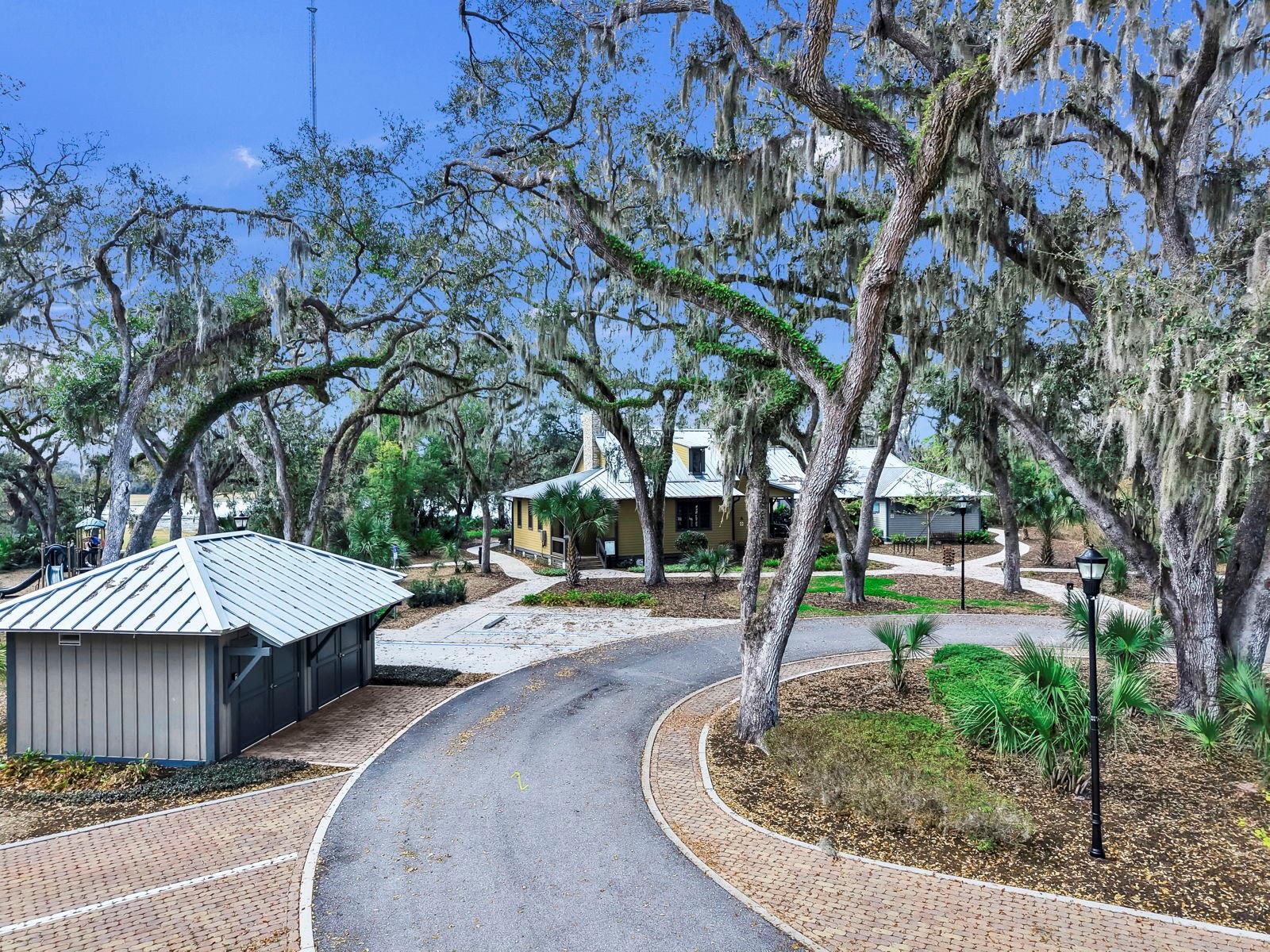 FIISHHAWK RANCH WEST PH 2A/ - Residential