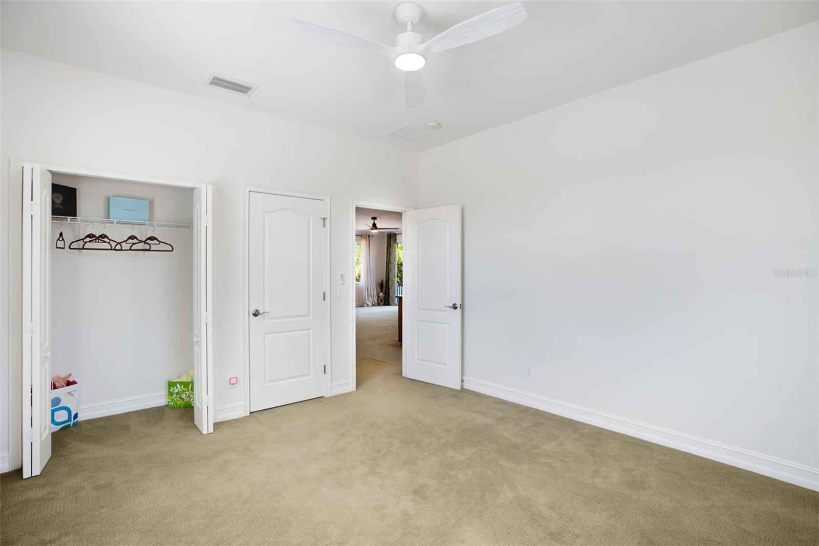 HAMMOCKS - Residential