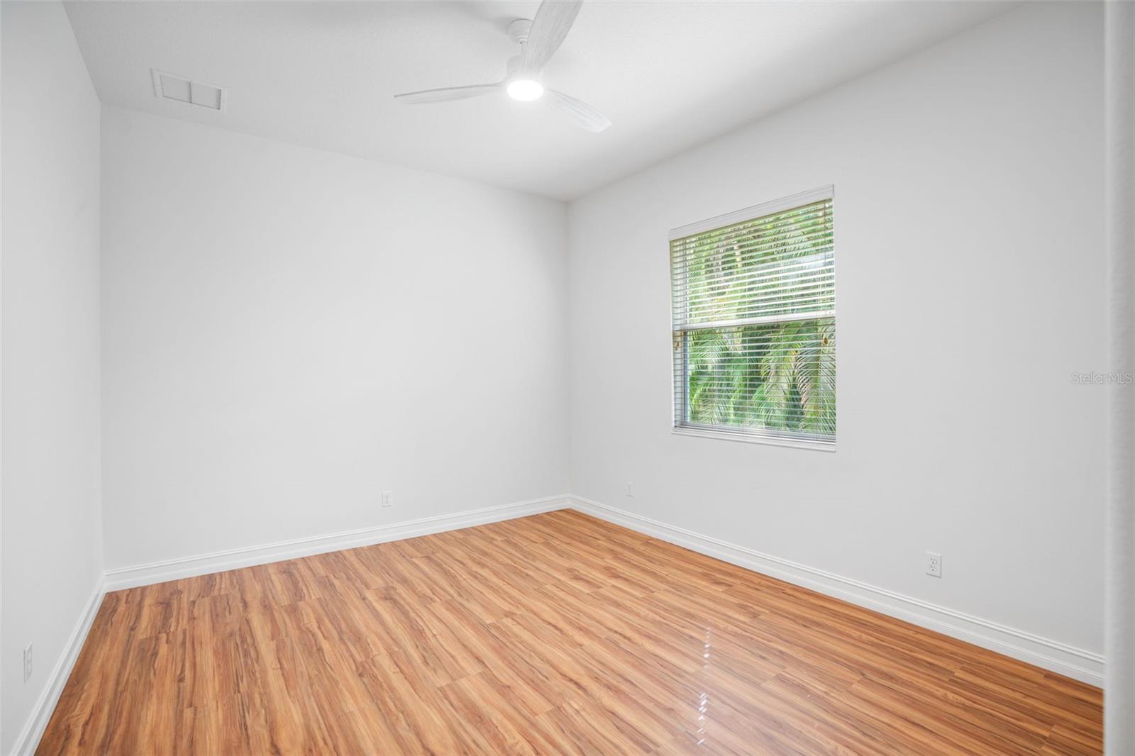 HAMMOCKS - Residential