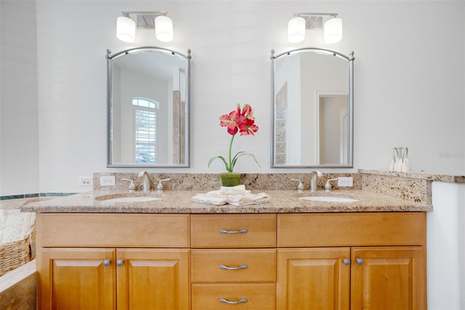 HAMMOCKS - Residential