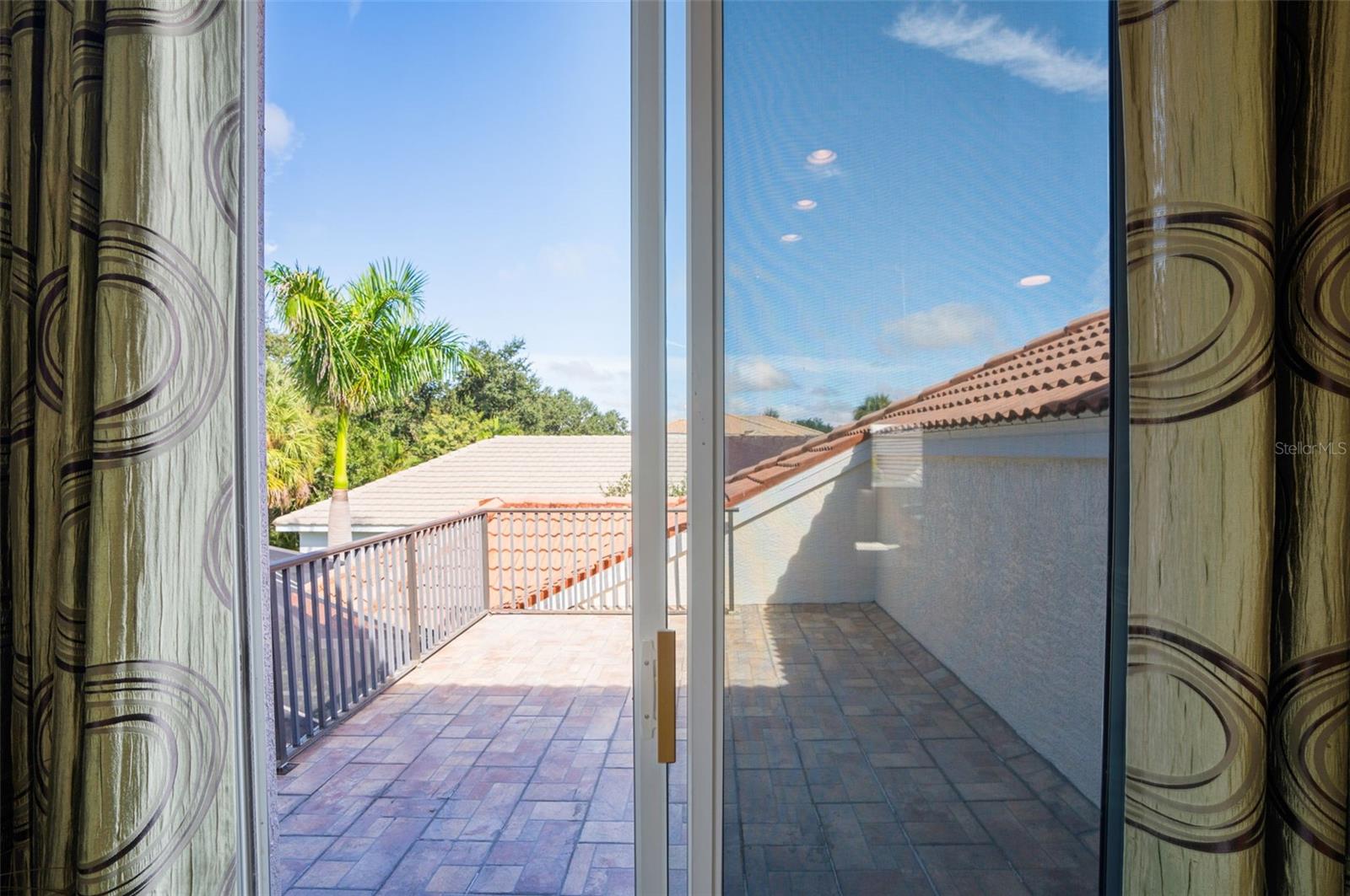 HAMMOCKS - Residential