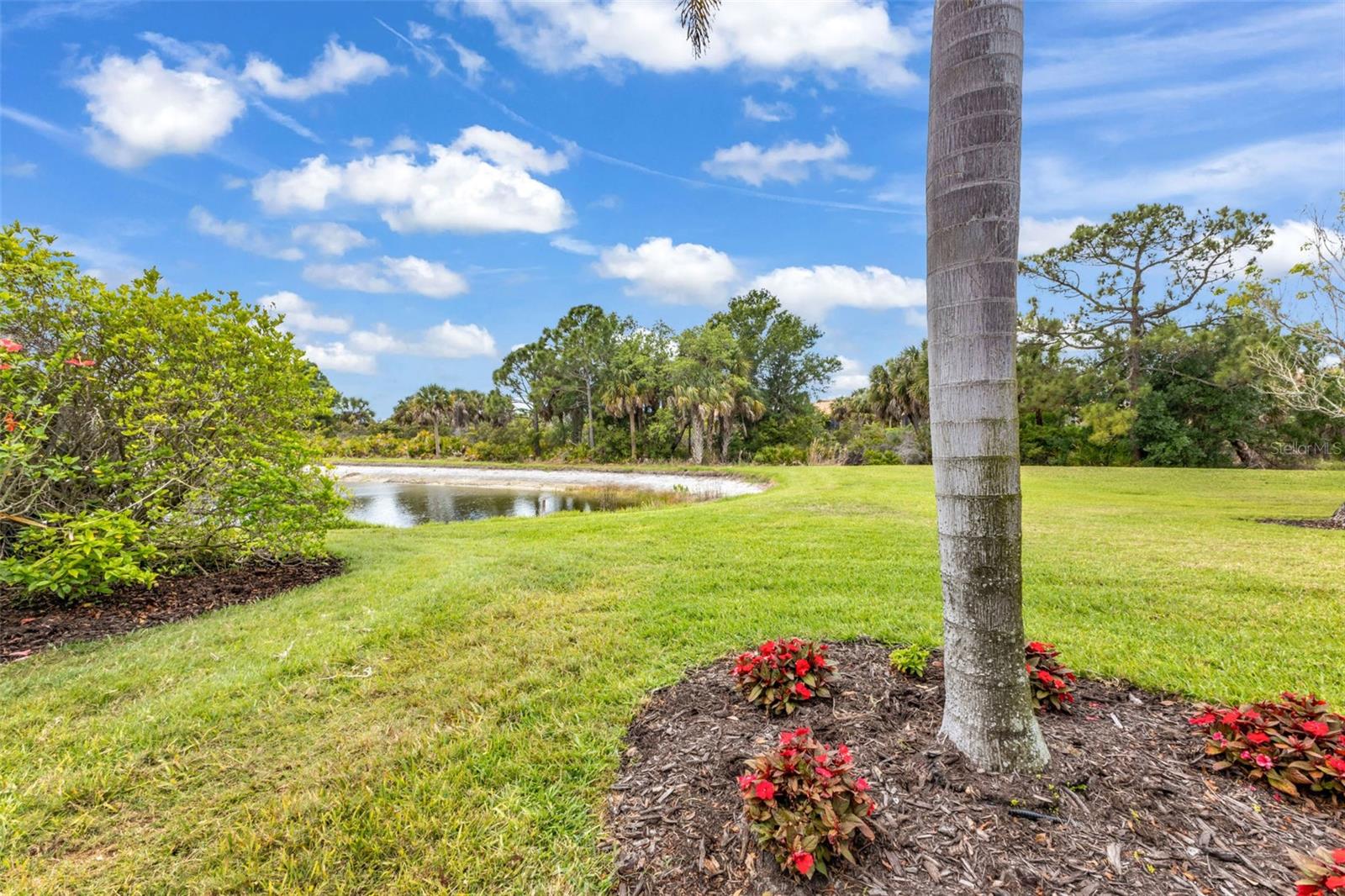 RIVERWOOD - Residential