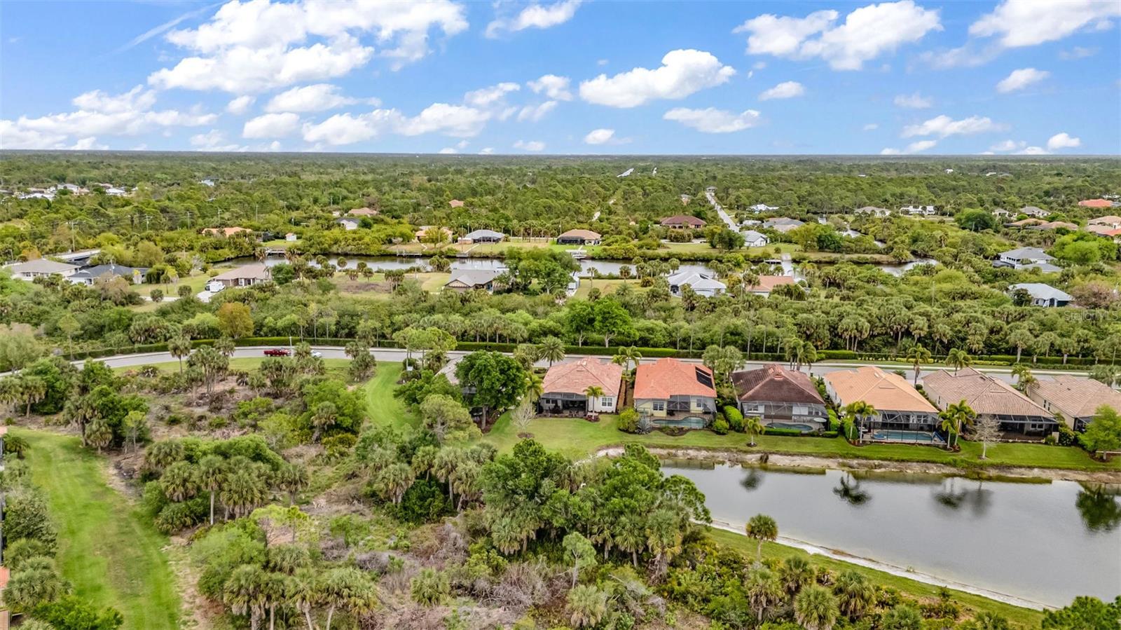 RIVERWOOD - Residential