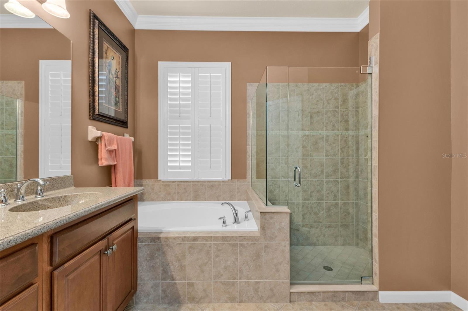 RIVERWOOD - Residential