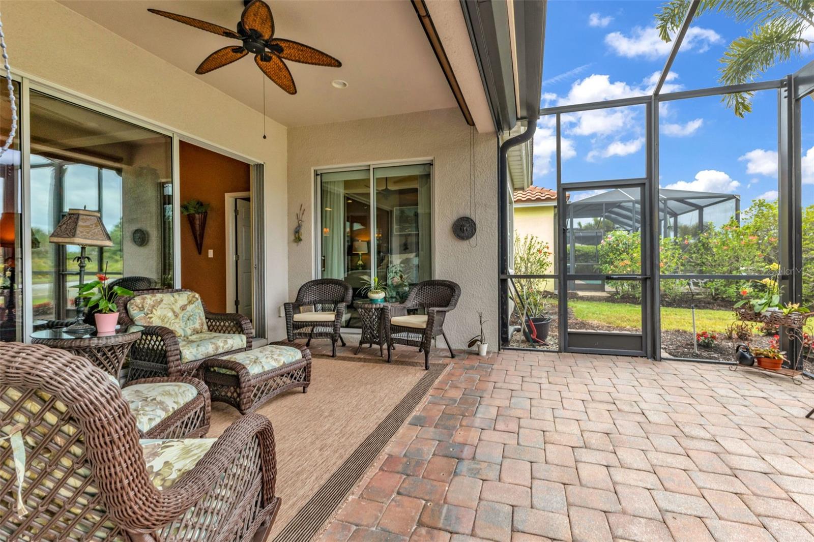 RIVERWOOD - Residential