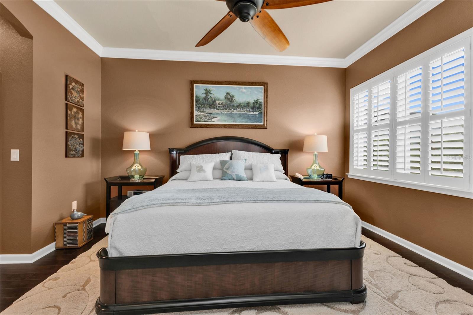 RIVERWOOD - Residential