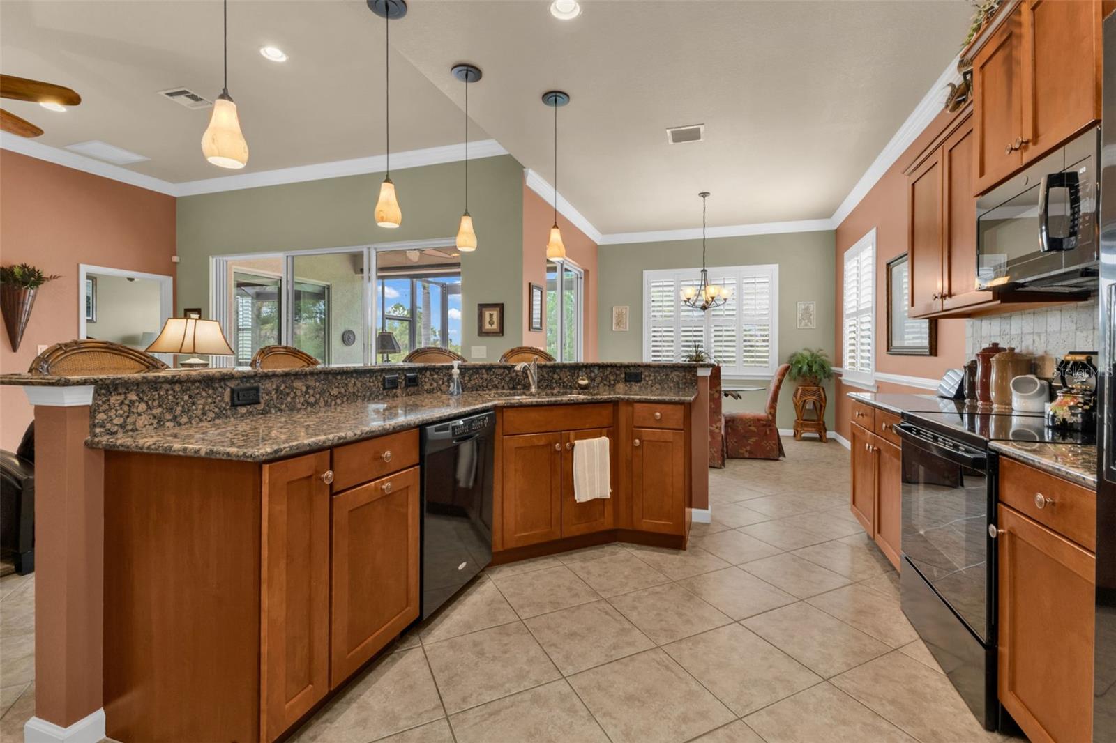 RIVERWOOD - Residential