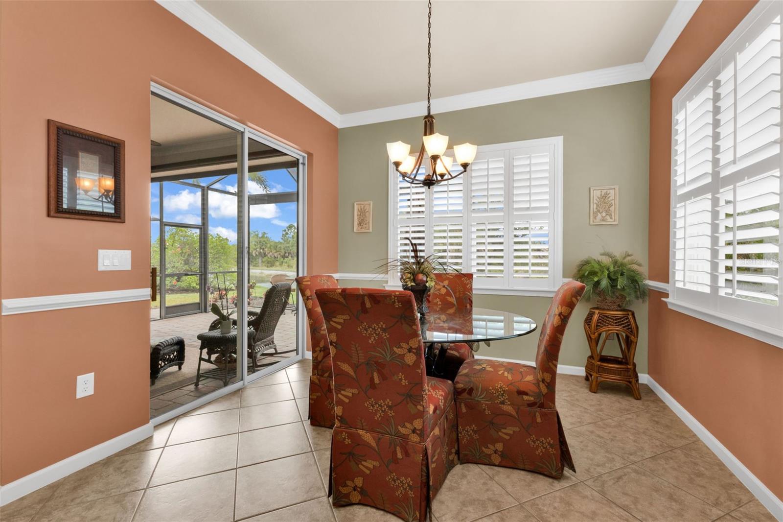 RIVERWOOD - Residential