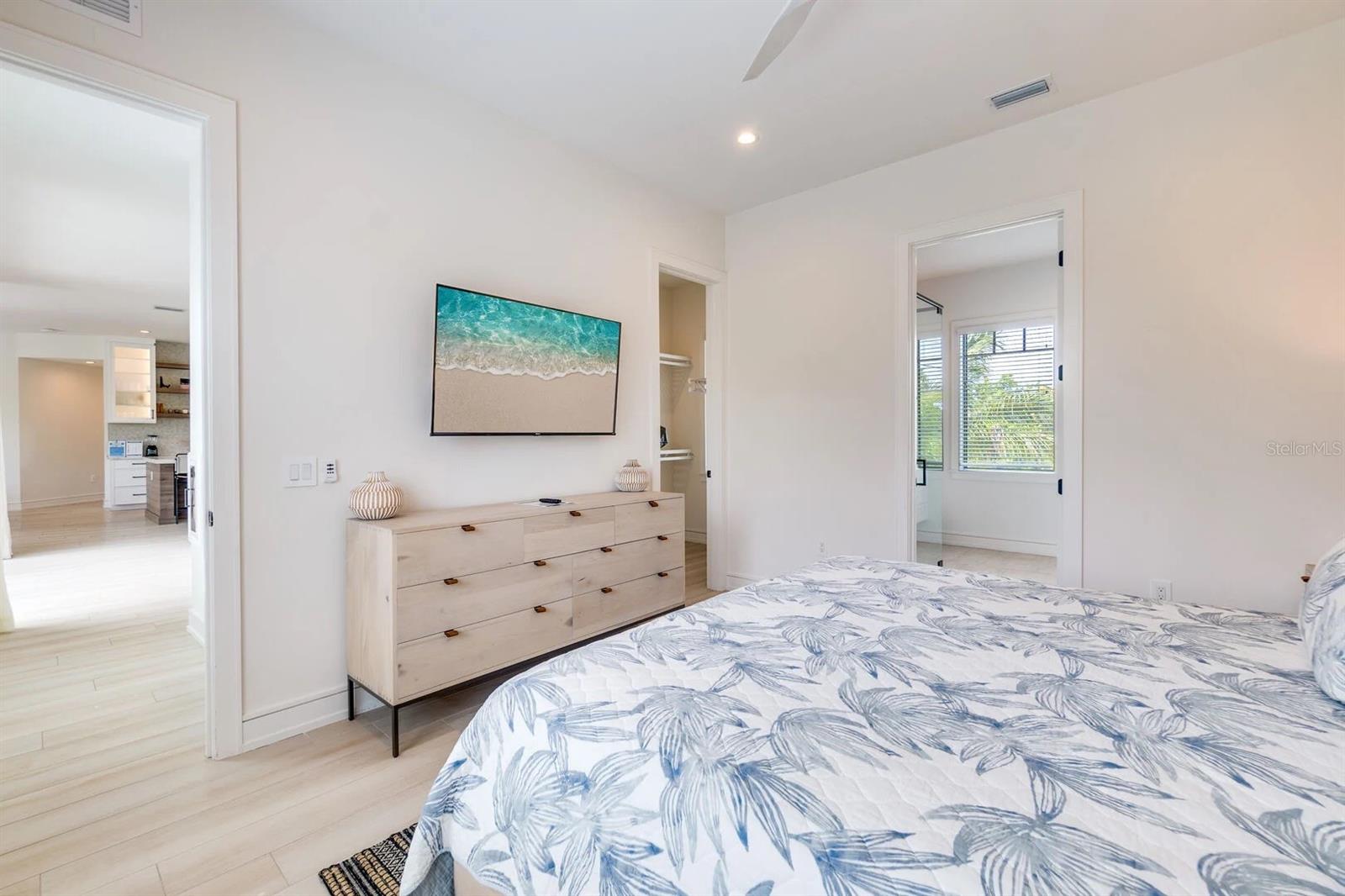 WEST WIND SHORES - Residential