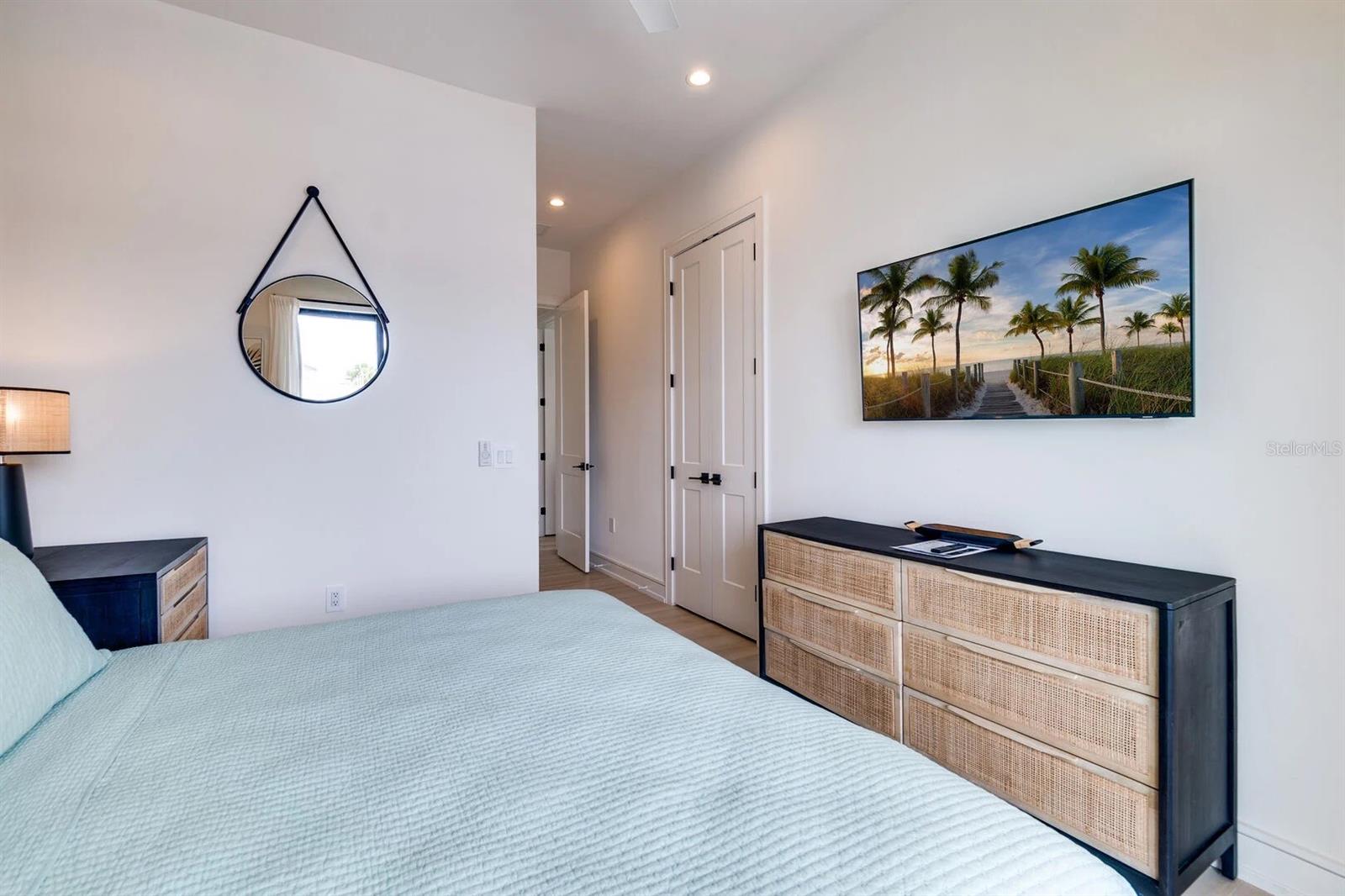 WEST WIND SHORES - Residential