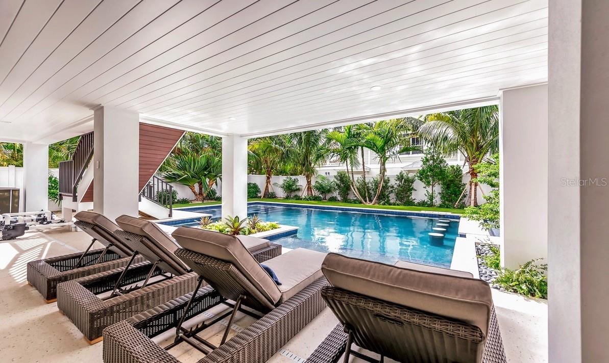 WEST WIND SHORES - Residential