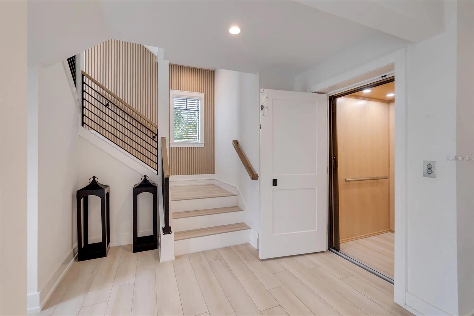 WEST WIND SHORES - Residential