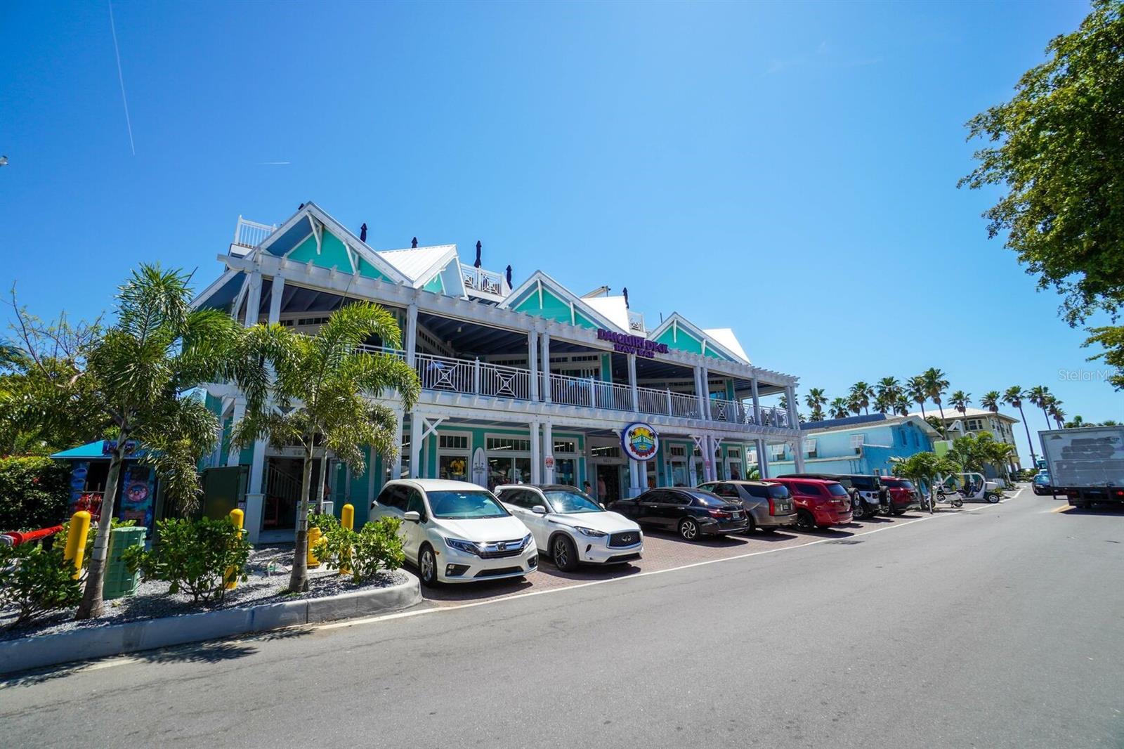 WEST WIND SHORES - Residential