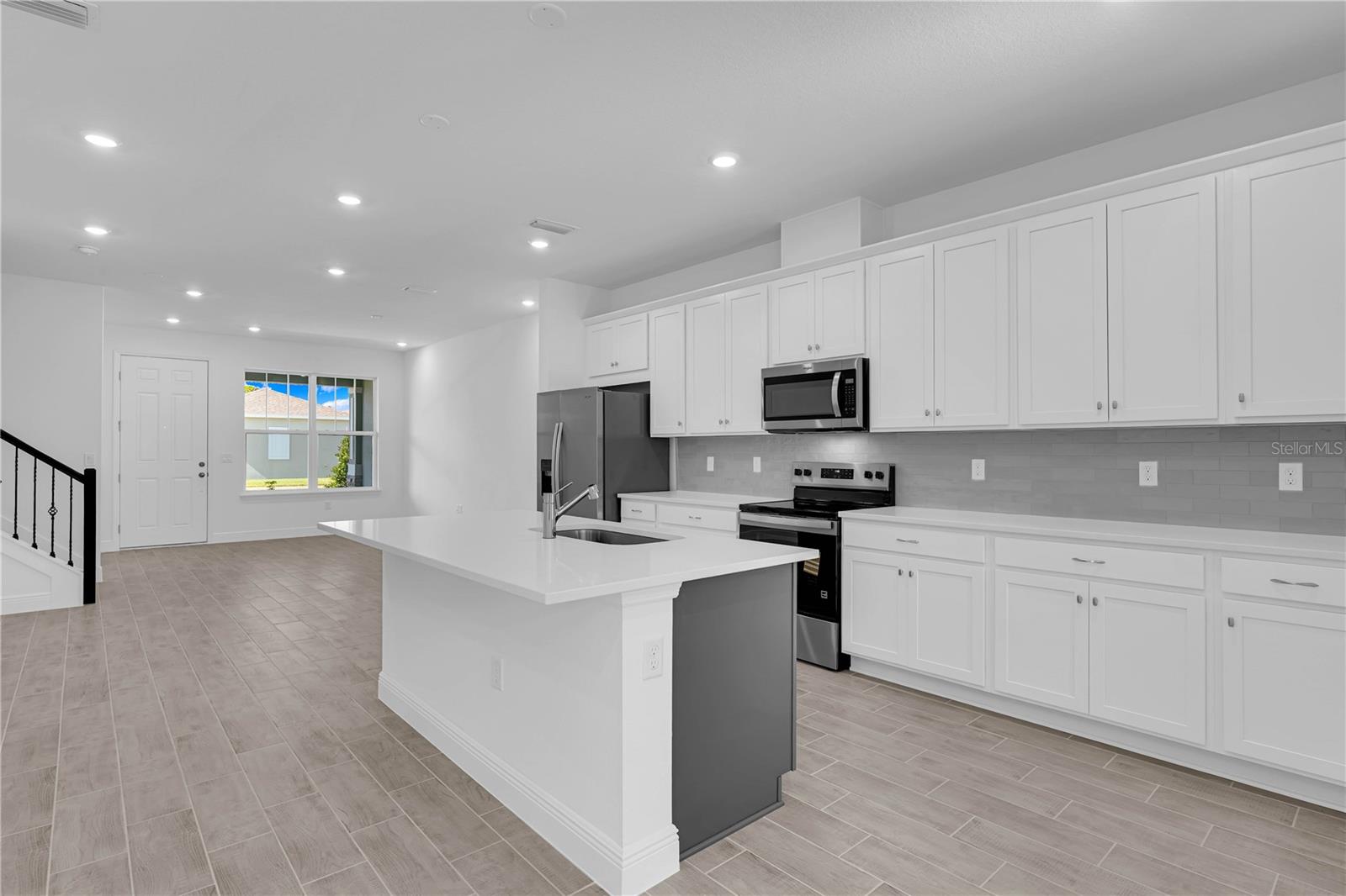 SERENADE AT OVATION - Residential Lease