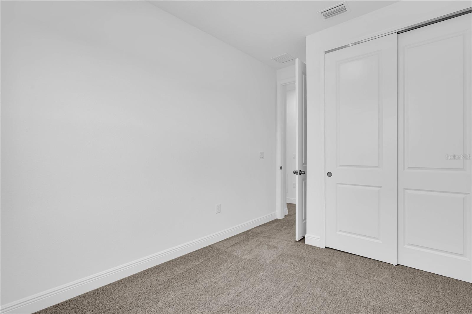 SERENADE AT OVATION - Residential Lease