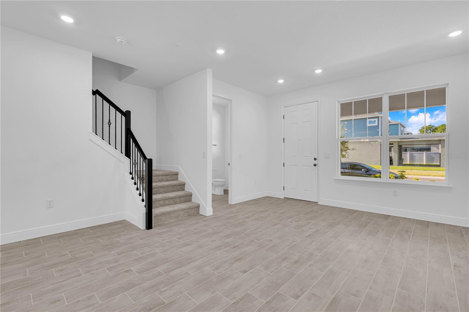 SERENADE AT OVATION - Residential Lease