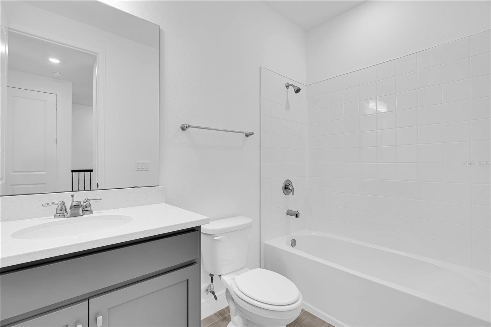 SERENADE AT OVATION - Residential Lease