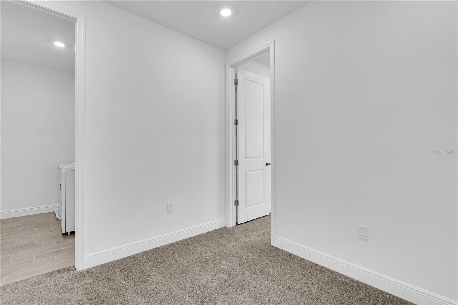 SERENADE AT OVATION - Residential Lease