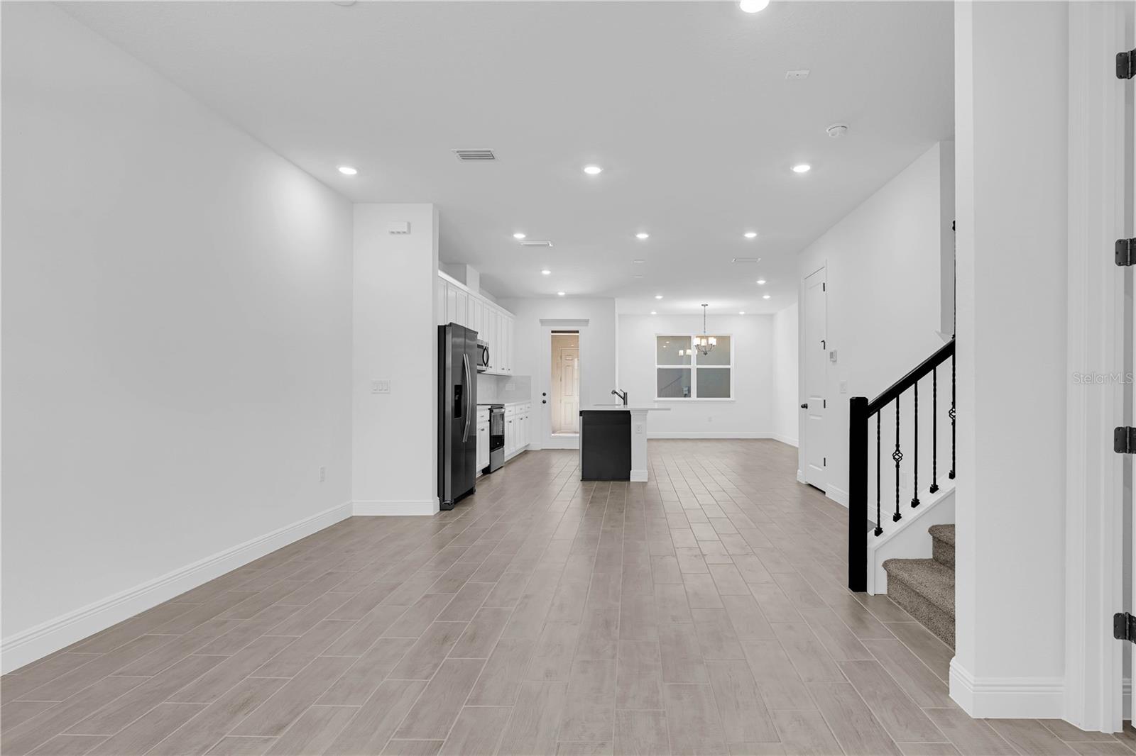 SERENADE AT OVATION - Residential Lease