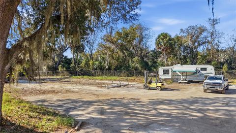 Tiny photo for 1225 Lucas Street, Leesburg, FL 34748 (MLS # G5105957)