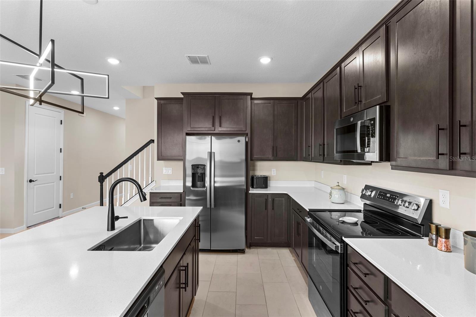 EDEN HILLS PH 2 - Residential