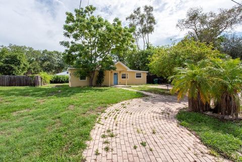 A home in TAMPA