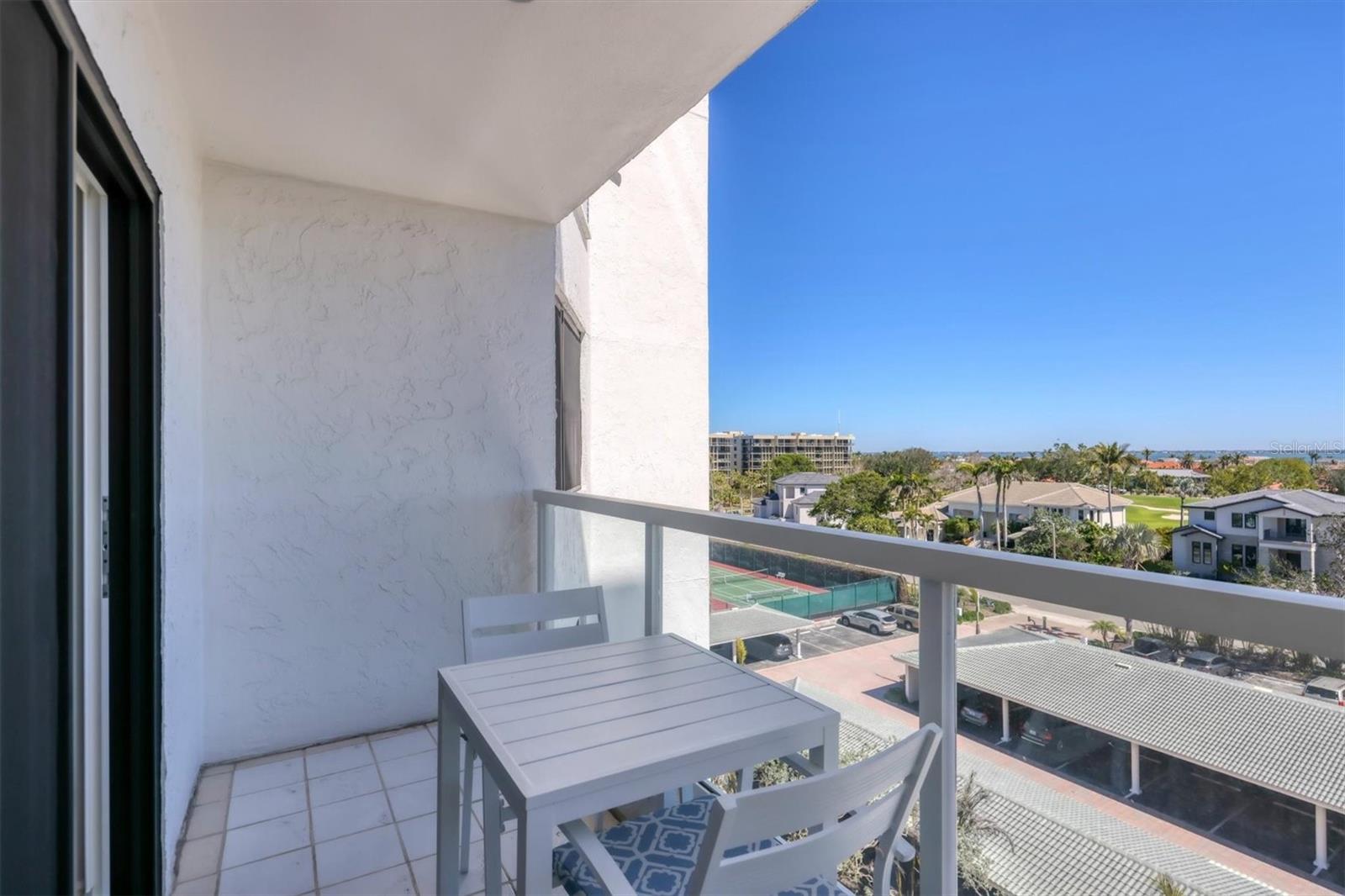 PRIVATEER SOUTH - Residential