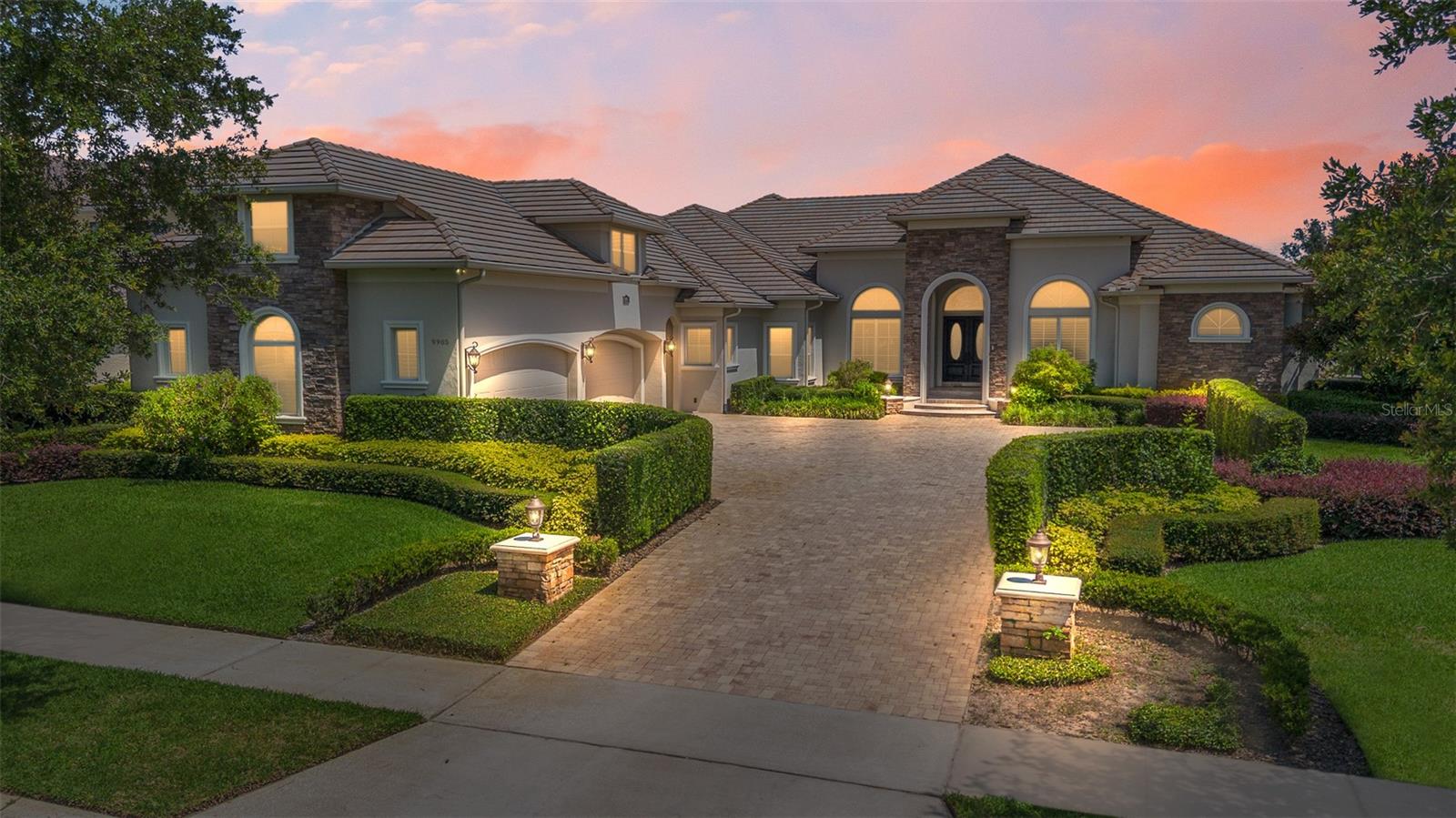 9905 LANAI VIEW COURT