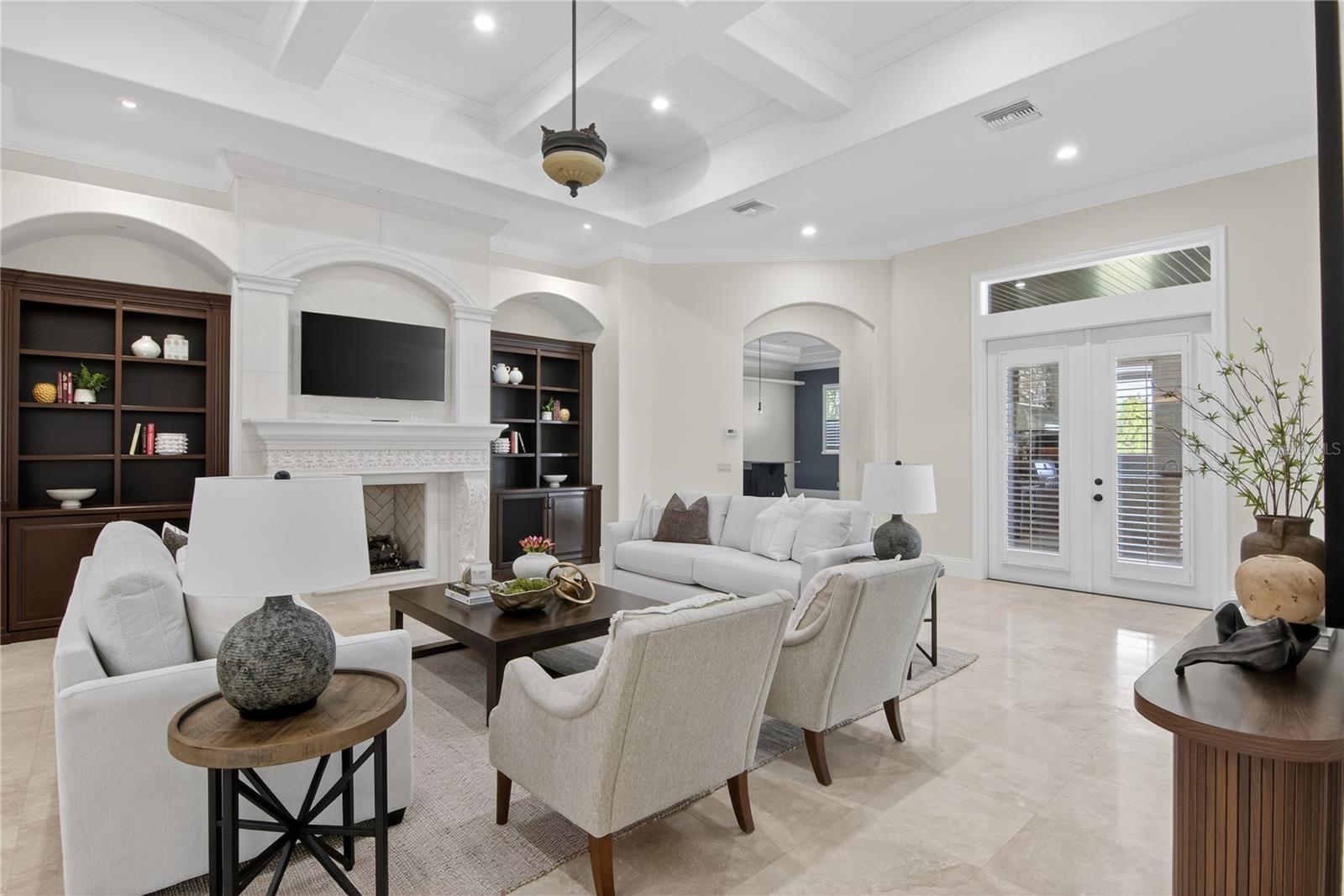 KEENES POINTE - Residential