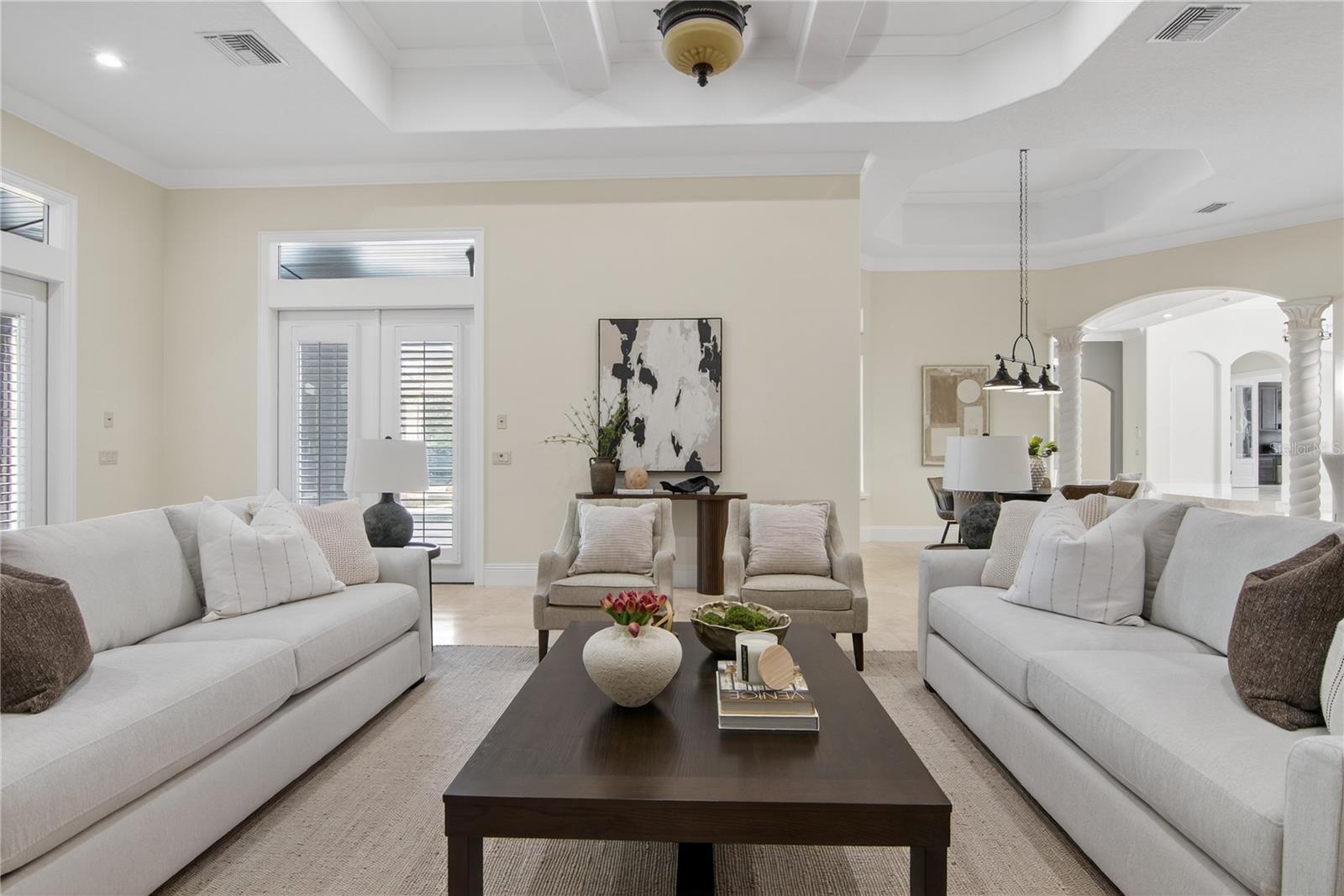 KEENES POINTE - Residential