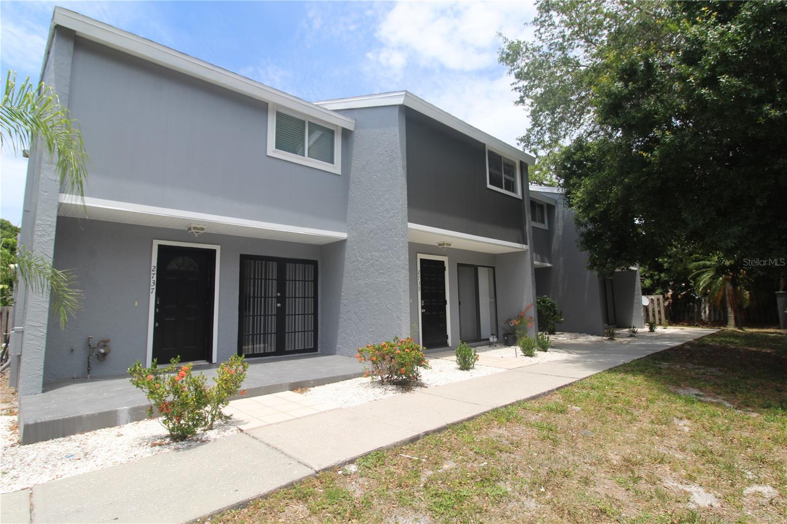 Apply within 24 hours of your conducted showing and once approved you will be credited your application fees towards your first full month's rent! This 2-bedroom, 1.5-bathroom townhouse is just what you've been looking for! *Photos of similar unit. * Complete with neutral paint, plenty of natural lighting, wood plank laminate flooring upstairs, and tile flooring downstairs makes decorating a breeze. Downstairs you will find the kitchen, which separates the dining and living area for a more intimate setting. The kitchen includes hardwood cabinets, granite countertops, and appliances, including a refrigerator, microwave, dishwasher, and range. A half bathroom and lanai access completes the first floor of this townhome. On the second floor you will find the spacious primary bedroom with private balcony, a full bathroom, a guest bedroom, and a laundry closet for extra convenience. This beautiful unit has a large, screened lanai, only steps away from the community pool- perfect for relaxing and unwinding after a busy day at work! Pets considered, 35lb weight limit, no dangerous breeds. Trash and lawn care included in the rent.
Centrally located, this condo is just moments away from Florida's best beaches, parks, great restaurants and shopping! Situated just off Proctor and Swift, this property is districted for great schools including Riverview High School, Brookside Middle and Philippe Shores Elementary and includes access to a private pool for some fun in the sun with family! Ryntal Property Management has partnered with Obligo a security deposit alternative to qualified renters! Don't wait! Schedule your showing today! Submit all applications to Ryntal Property Management ONLY!
Qualifications: We run a complete background check that includes credit, c income verification, prior landlord and eviction history. In terms of credit, we look at the entire picture as opposed to just the credit score, but in general, we do require a score over 550.
