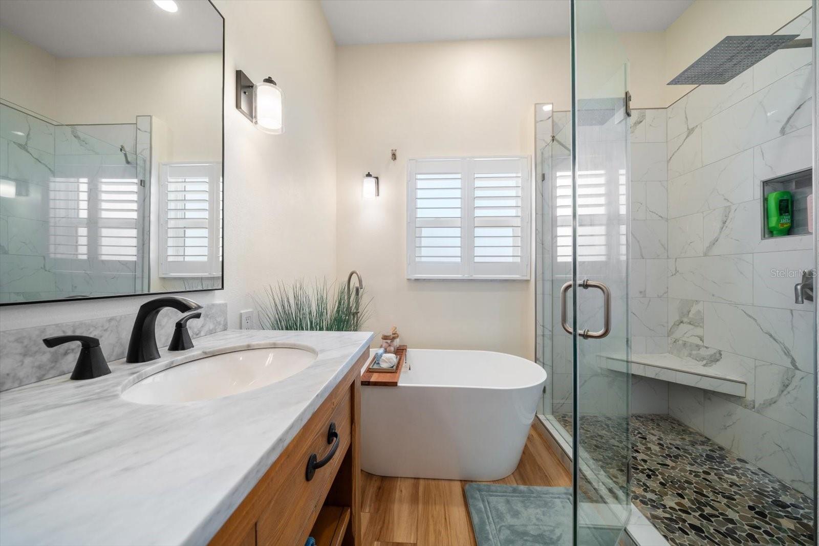 FLOR A MAR SEC 10C BLK 27 - Residential