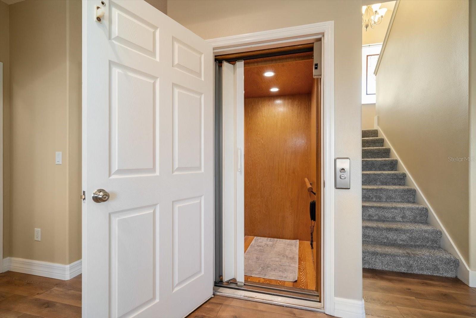 FLOR A MAR SEC 10C BLK 27 - Residential