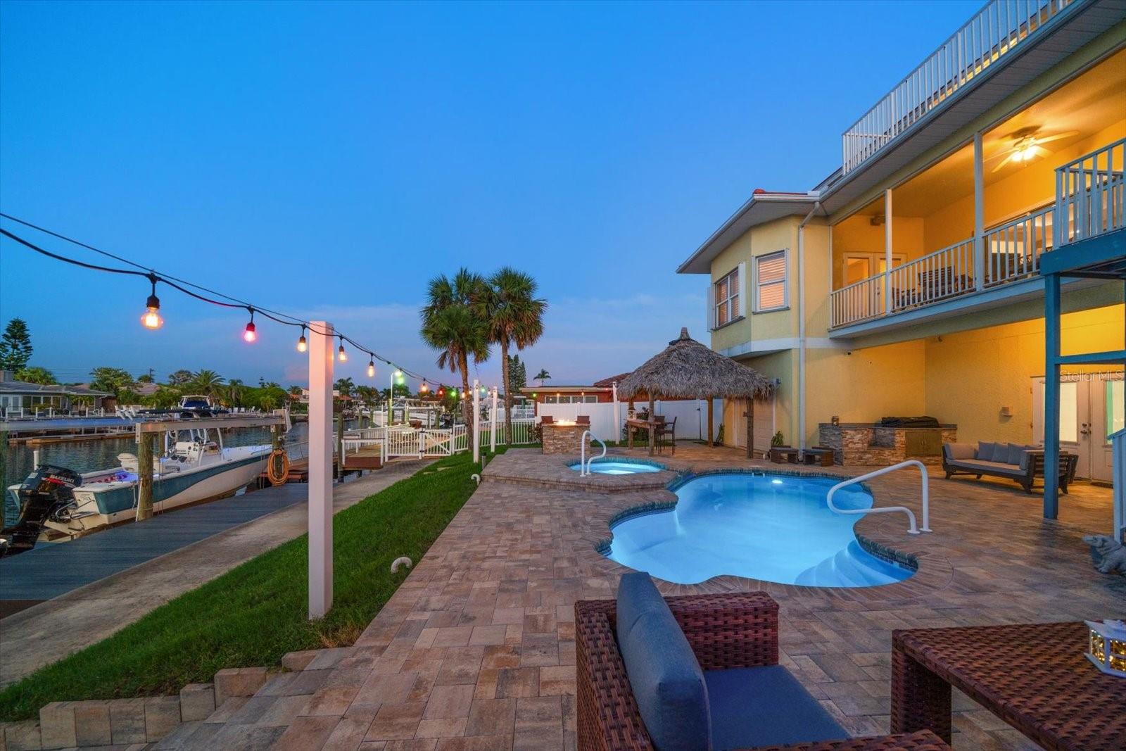 FLOR A MAR SEC 10C BLK 27 - Residential