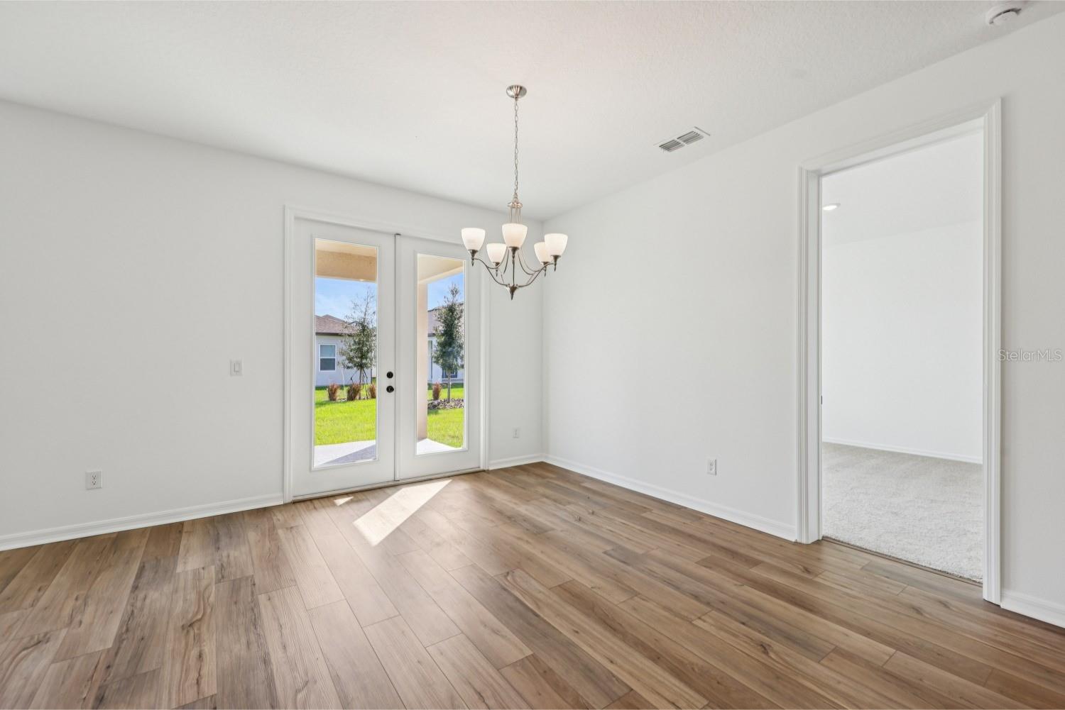 SUNBROOKE - Residential