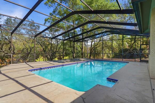 WEYBRIDGE WOODS - Residential