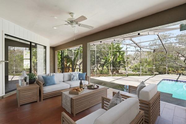 WEYBRIDGE WOODS - Residential