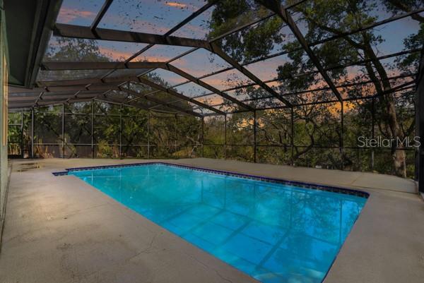 WEYBRIDGE WOODS - Residential