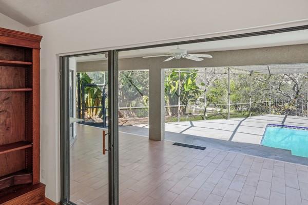 WEYBRIDGE WOODS - Residential