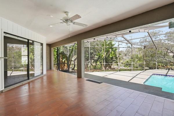 WEYBRIDGE WOODS - Residential