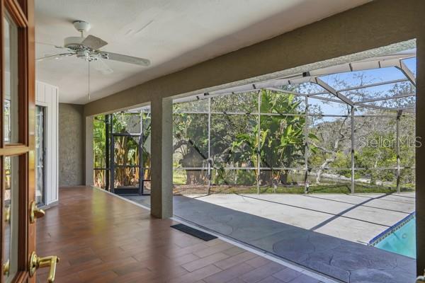 WEYBRIDGE WOODS - Residential