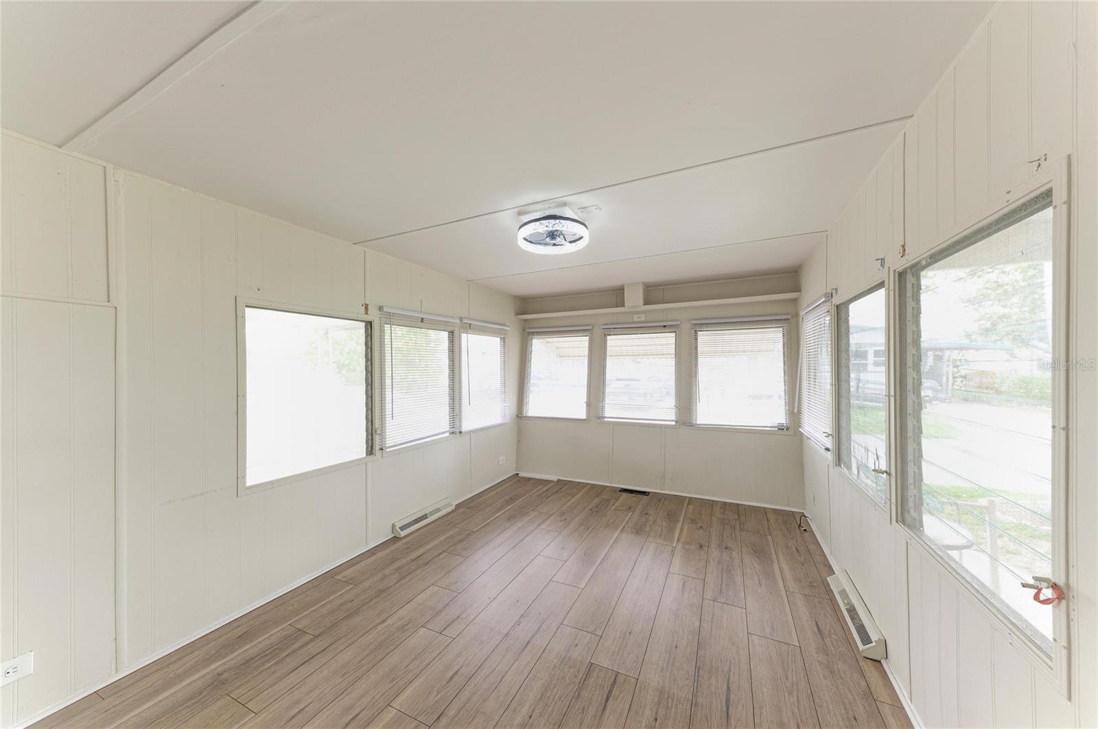 FAIR LANE ACRES SECOND ADD - Residential