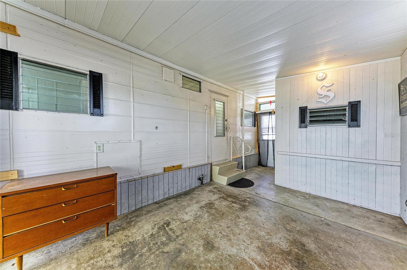 FAIR LANE ACRES SECOND ADD - Residential