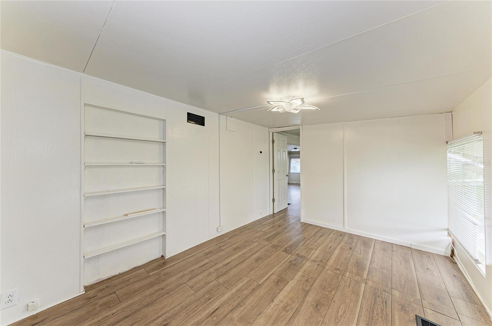 FAIR LANE ACRES SECOND ADD - Residential