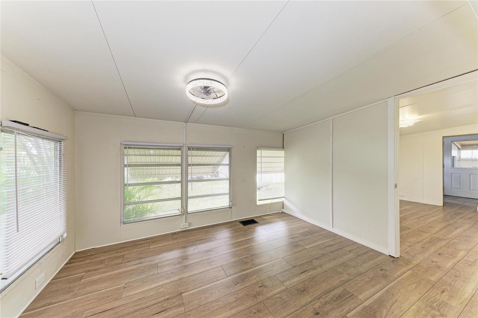 FAIR LANE ACRES SECOND ADD - Residential